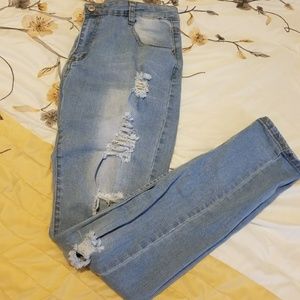 Distressed Skinny Jeans